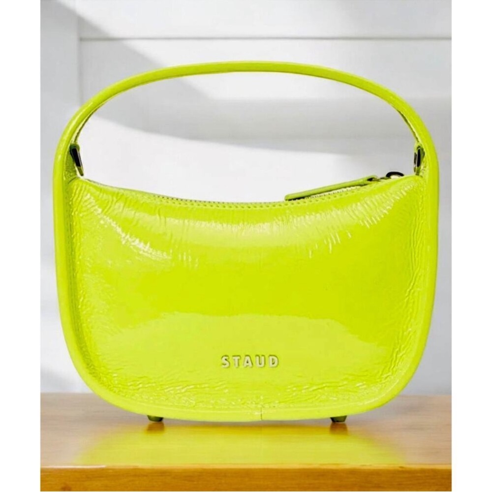 STAUD Green Shoulder Bag Sleek Modern Design